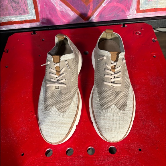 Stylish Beige Knit Oxfords for Men - Picture 2 of 8